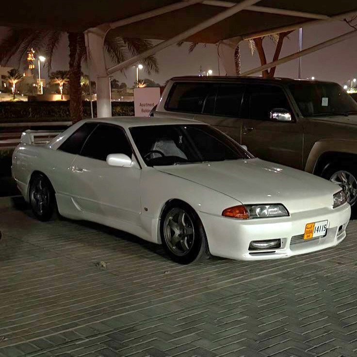 Nissan Skyline R32 GTS (RB25)