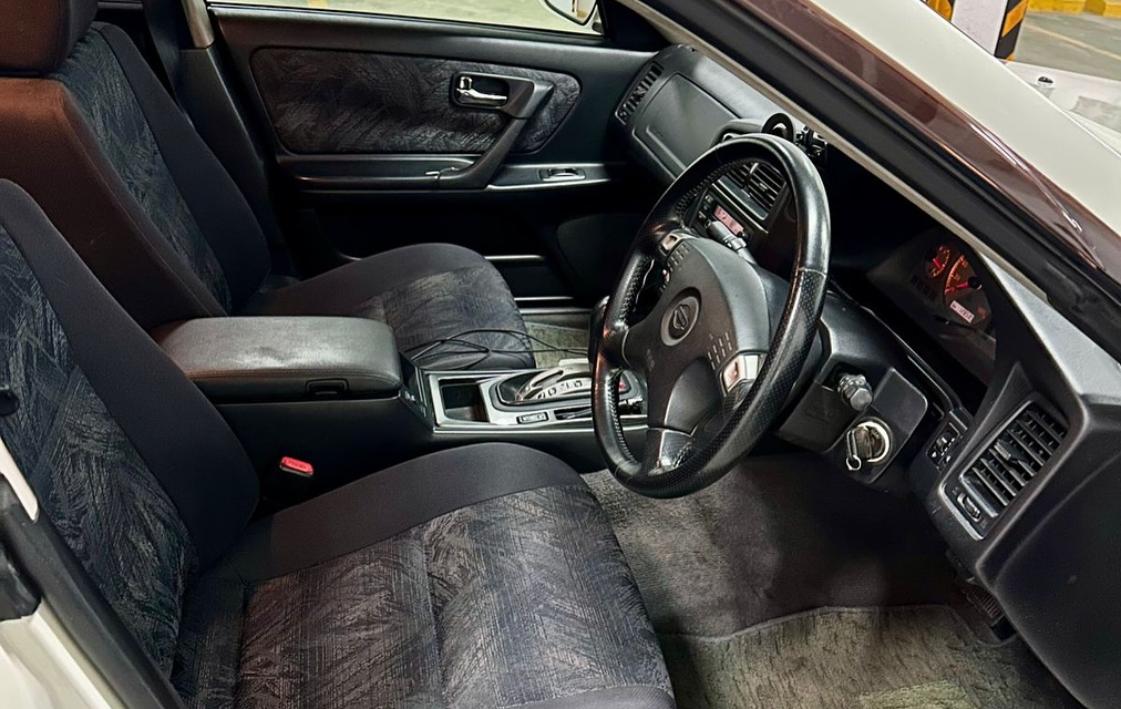 Nissan Stagea RS4 Wagon