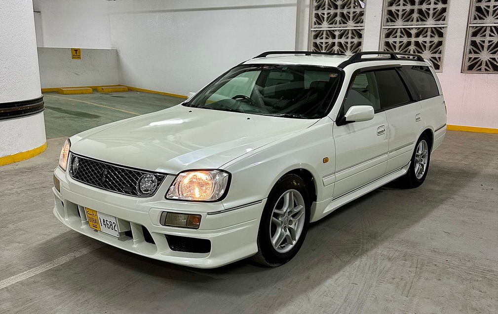 Nissan Stagea RS4 Wagon