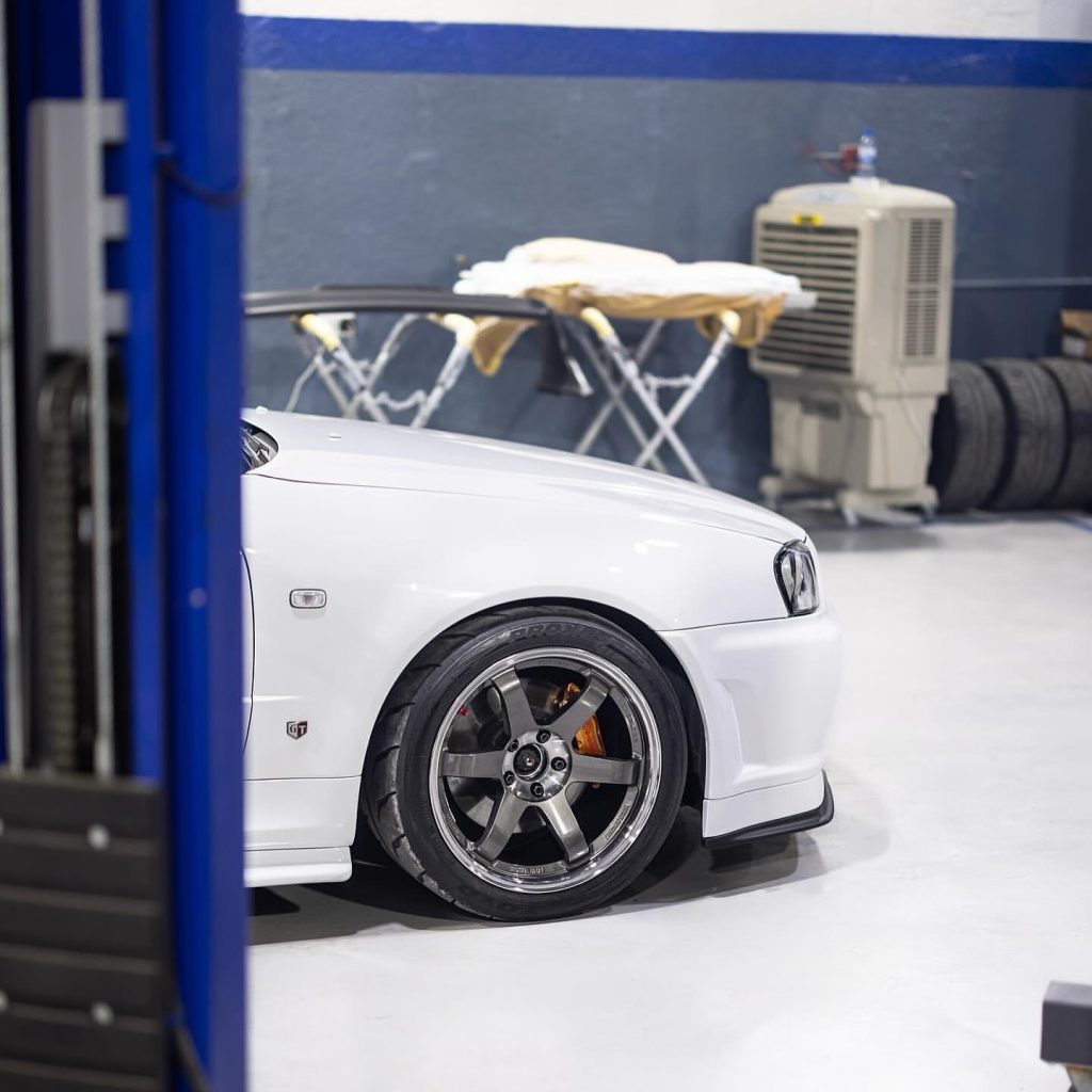 Nissan Skyline R34 GT-R V-Spec