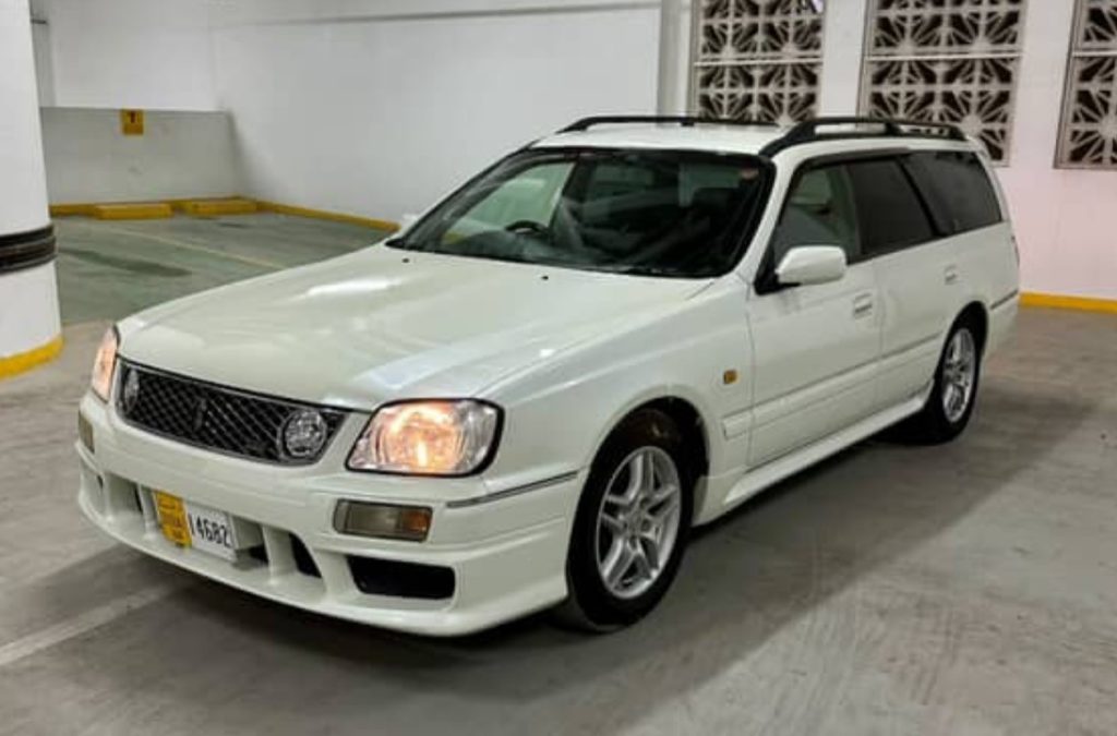 Nissan Stagea RS4