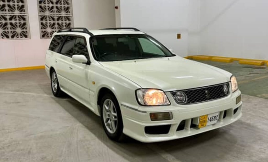 Nissan Stagea RS4