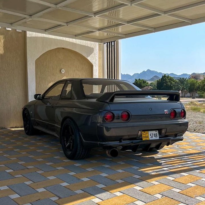 Nissan Skyline R32 GT-S (RB20)