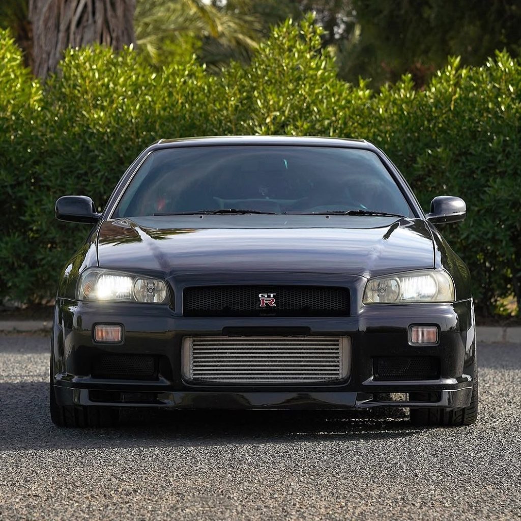 Nissan Skyline R34 GTS (CCW)
