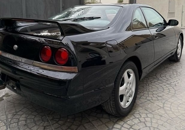 Nissan Skyline R33 GTS