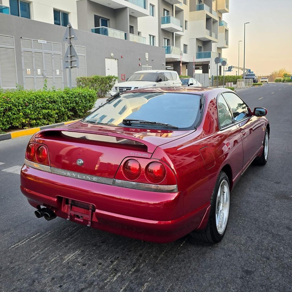 Nissan Skyline R33 GTS25