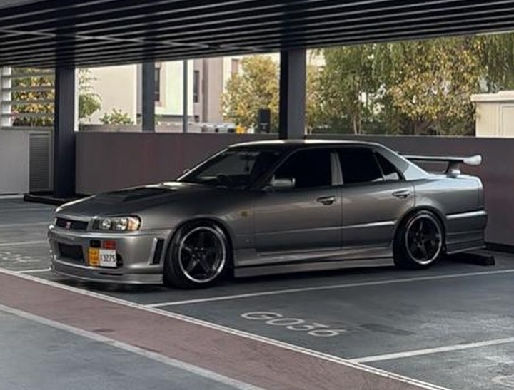 Nissan Skyline R34 GT (HR34)