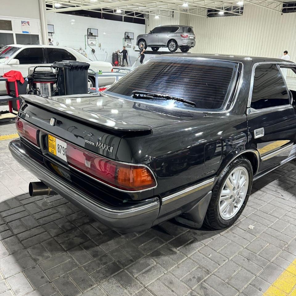 Toyota Mark II (JZX81)